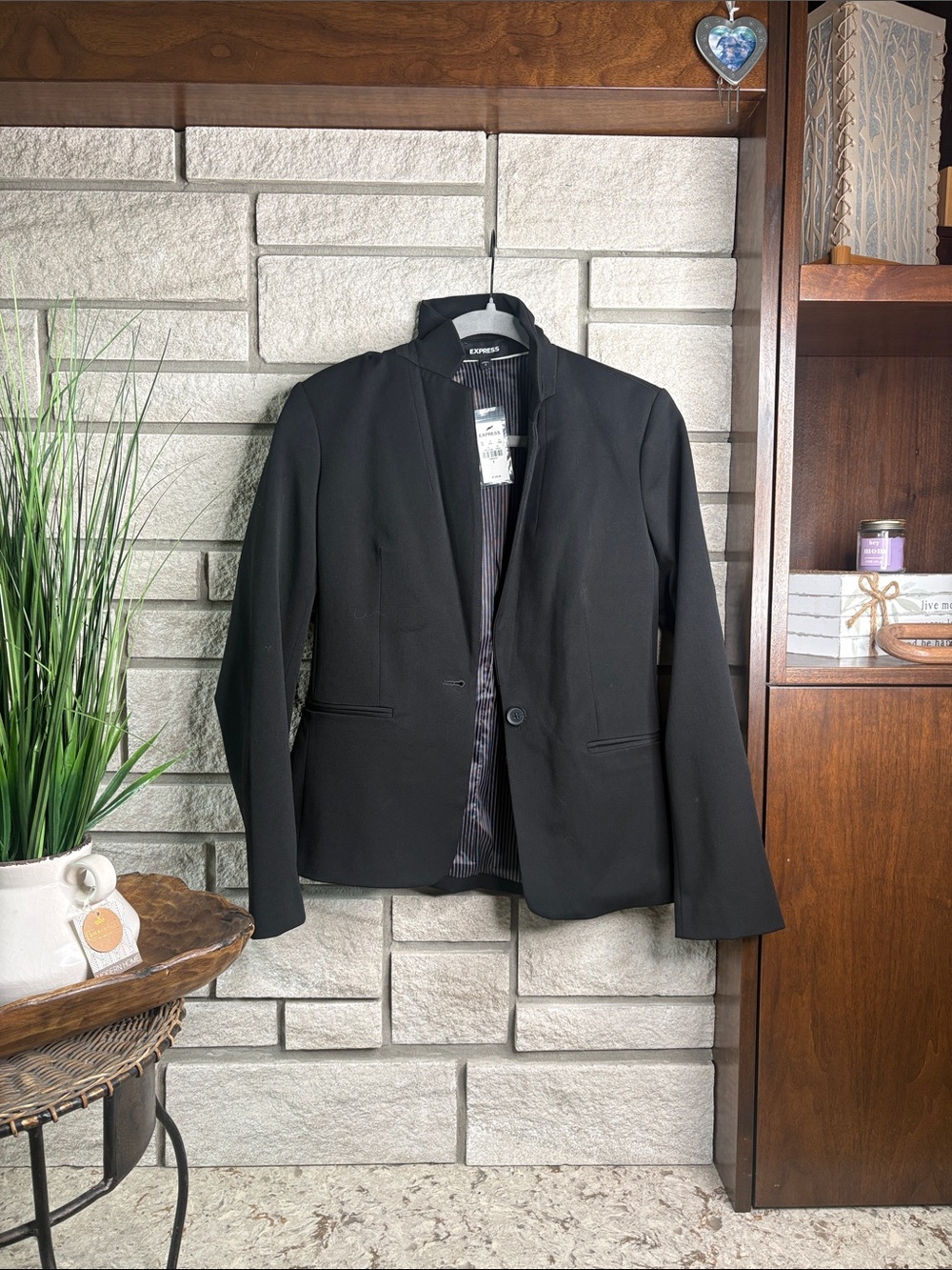 Express Black Women's Tailored Single-Button Blazer